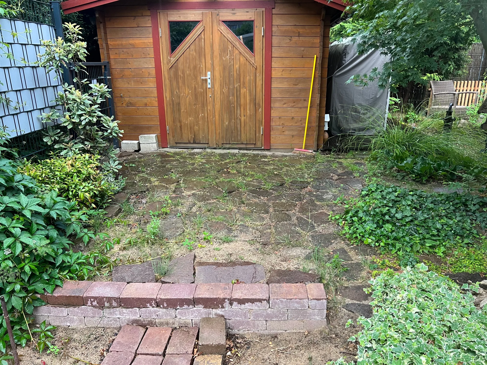 Polygonalplatten für Terrasse und Wege in Reppenstedt